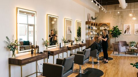 Illustration of Ralph's, beauty salon in Sikeston, MO